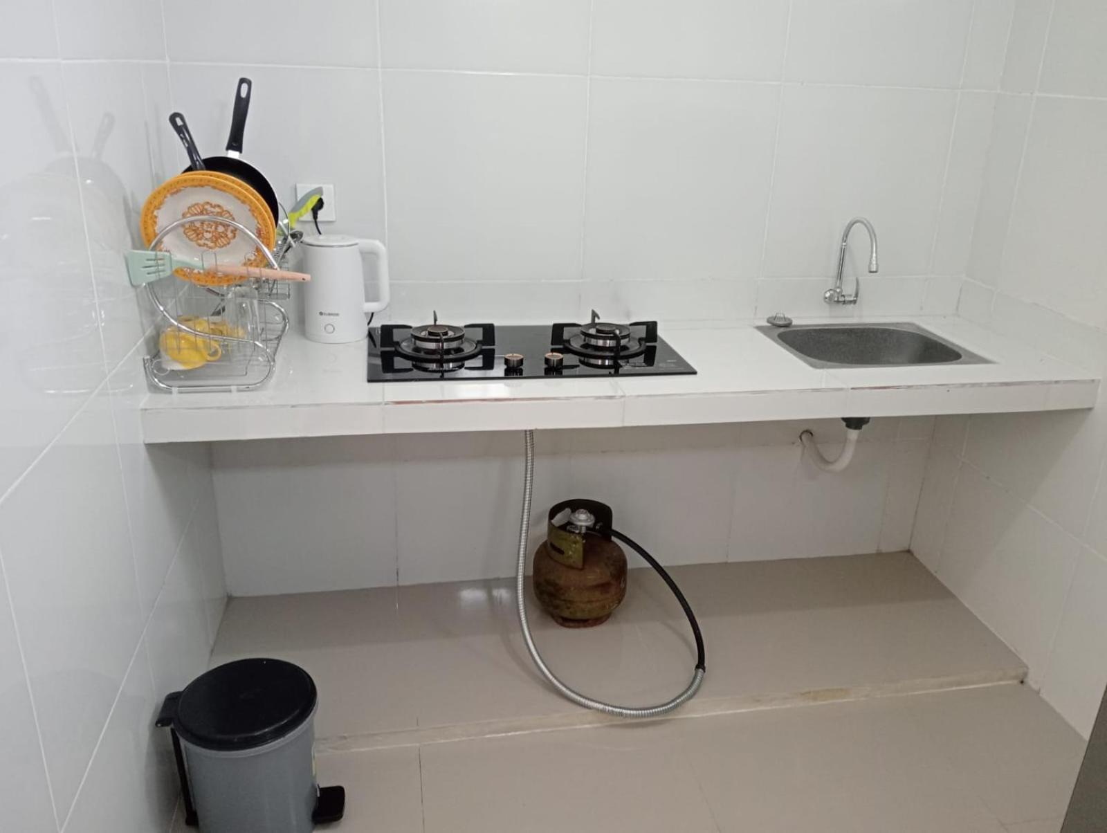 Amed Yudhadewata酒店 外观 照片